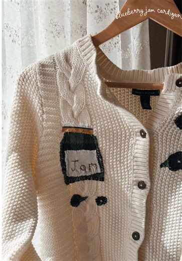 my second custom order 🥹🫐 #sahm #homemaker #smallbusiness #upcycled #foryoupage