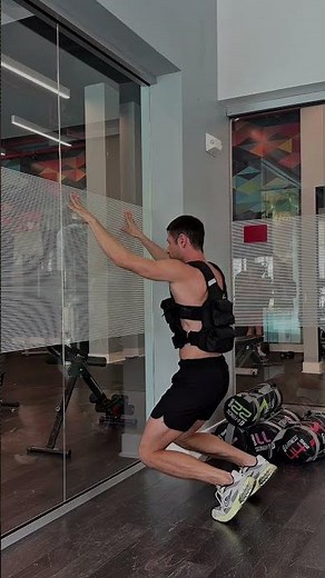 42 lb Weighted Vest Lower Body Workout — Leg & Glute Training Tutorial | Sportneer