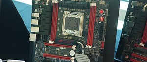 ASUS Rampage IV Formula And Gene Hands-On - SlashGear
