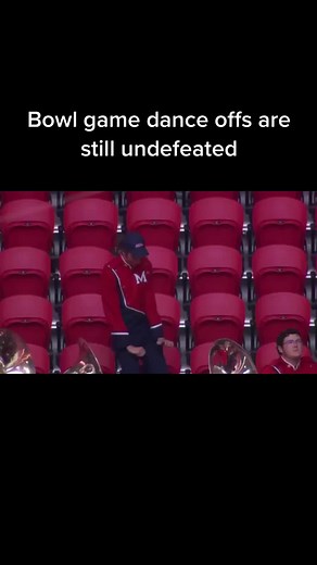 They got after it 😂 #marchingband #olemiss #louisville #bowlgame #college #collegefootball #dance #danceoff #dancing #usher