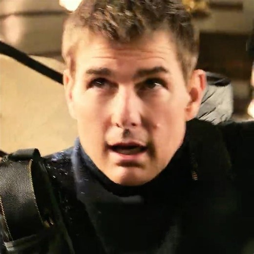 How Tom Cruise pulled off a "plane crash"-like, god-like rescue!