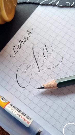 Caligrafía Copperplate: Aprende la letra A