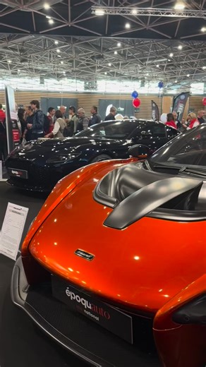 Envie d’en prendre plein les yeux ? 👀 👉🏻 Nos supercars, super rares et super puissantes sont à découvrir sur le plateau Youngtimers/Supercars dans le Hall 6 jusqu’à dimanche 18h ! Extrait du plateau : • Ferrari F50 • Bugatti EB110 GT • Gumpert Apollo • Jaguar XJ 220 • Aston Martin DBS Superleggera Ultimate • Lamborghini Diablo VT • Maserati MC12 • McLaren Senna • Bugatti Veyron 16.4 Super Sport • Venturi 400 Trophy • Mercedes-Benz CLK GTR GT1 • Posche Carrera GT • Ford GT’67 Heritage Edition 