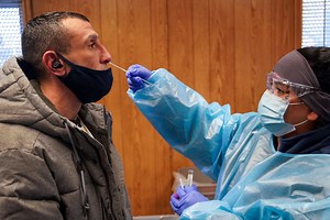 Bari Weiss and Bill Maher said it's time to live with COVID. A local doctor fact-checked them.