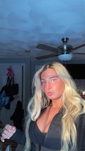 Tips for Styling Blonde Hair at Home