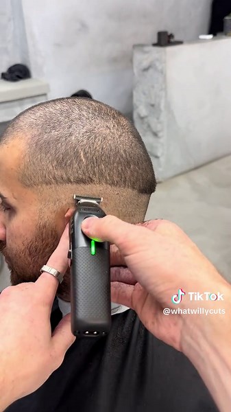 Satisfying Barbering ASMR Experience You Can Enjoy
