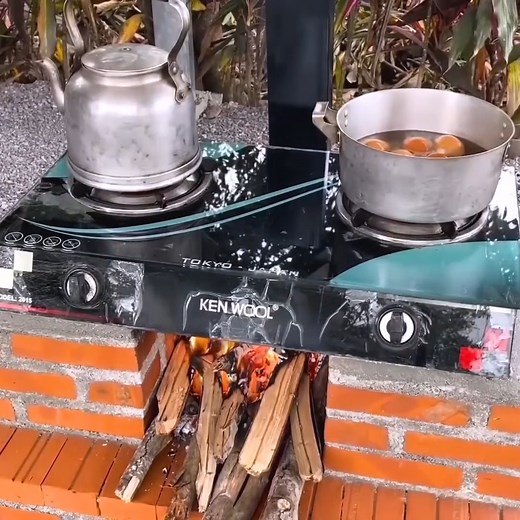 524K views · 4.9K reactions | Recycle gas stove into wood stove without machine. | Genius Crafts | Facebook