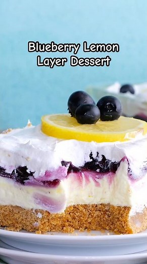 Blueberry Lemon Layer Dessert tastes like summer in every bite #lemondessert