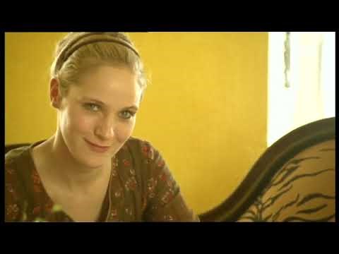 2001 11 04 0484 Tatort Im freien Fall