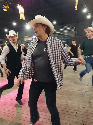 SHOWIN' OFF ❤️ Linedance Catalan Style with David Villellas, Pol F. Ryan...Western Experience #dance