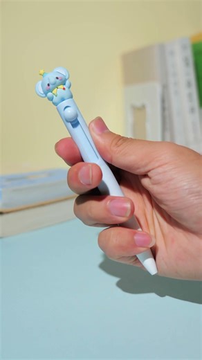 Cute Plush Pens That Double As Stress Relievers 🐾💫