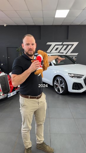 1K views |  Mzanzi's Best-Priced 2024 Audi SQ5 Sportback ⬇️ 28k km Blackpack Matrix LED Lights B&O Sound System Pano Roof Charge Pad Carbon Interior Quilted Seats R1 275 000 | Toyz Autohouse | Facebook