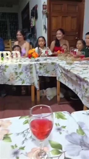 Invitación de cumpleaños: Cásate conmigo 🍰❤️