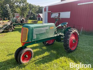 1943 Oliver 60 Row Crop 2WD Tractor | Agriculture