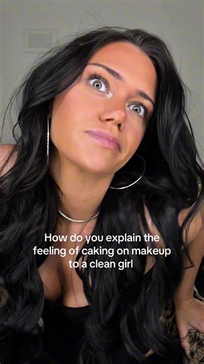 flossie (@flossieclegg)’s video of makeup