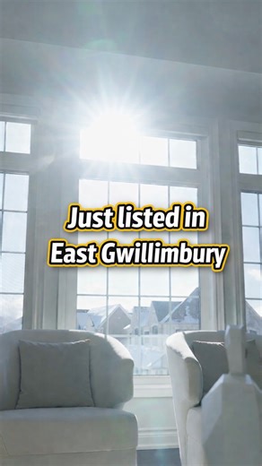 🏡✨ Just Listed: Stunning Home in Bradford, Ontario! This gorgeous property checks every box — spacious layout, stylish finishes, and that warm “welcome home” feeling from the moment you step in. Whether you’re upsizing, relocating, or investing, this home is one you don’t want to miss. 🌳💫 But here’s what makes this listing truly stand out — professional real estate videography. 🎥🔥 In today’s fast-scrolling world, short-form video is the most powerful way to showcase your property and stop b