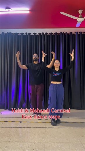 Nachle Dance Academy on Instagram: "**“Hello everyone! 💛✨ Here we present easy, fun and carnival-style dance steps for the Bride on the evergreen Mehndi song ‘Mehndi Hai Rachne Wali’ 🌼💃 A perfect Haldi–Mehndi performance filled with colours, smiles and bridal glow ✨ From solo bride moments to fun carnival vibes — this dance celebrates love, traditions and wedding joy 💍💛 Learn it • Perform it • Make your Haldi–Mehndi unforgettable! Save, Share & Tag your bride squad to dance together 🌼✨ ➡️ 