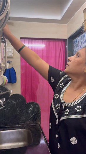 Teejay on Instagram: "Nostalgia ❤️ . . . . . . . . . . #nostalgia #oldmemories❤️ #funny #reels #memes #comedy Reels , memes , meme , vine , comedy , funny , trending"