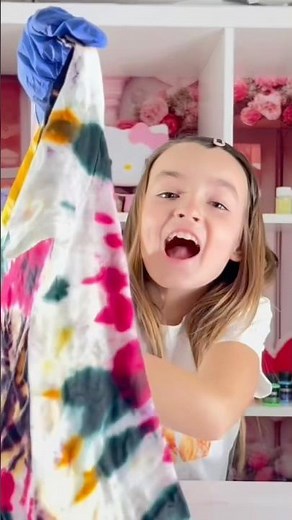 Making a Colorful Heart Tie Dye Shirt 💖