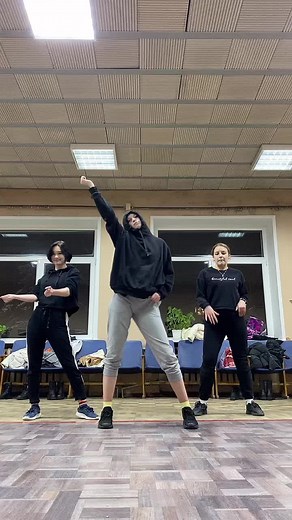 Street Opera (@street_opera)’s videos with ЗВУК ДЛЯ РЕКОВ - Рафаэль