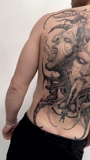 First tattoo, full back — a fearless start to a lifelong story. Tattoo by @f_bianco_ #BackTattoo #FirstTattoo #TattooJourney #CustomTattoo #BoldInk #InkedUp #TattooArt #TattooOfTheDay #TattoosOfInstagram #TattooStart #InkedForLife #TattooWork #NewInk #TattooCulture #TattooExperience | Officina Tattoo & Piercing Studio Milano | Facebook