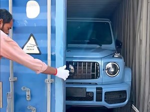 豪车拆箱开盲盒