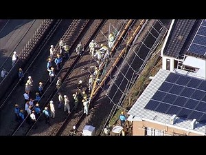 西武新宿線などで一時運転見合わせ　線路脇の足場が傾く