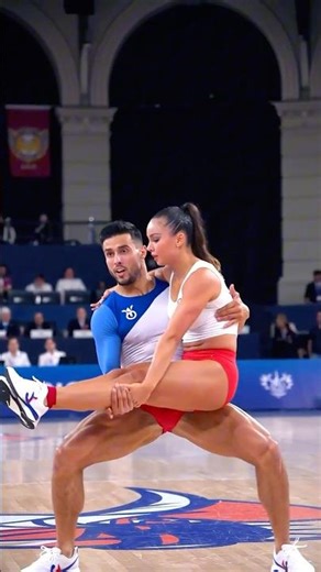 They Just Stole The Show! 🤯 Unbelievable Acrobatic Dance!