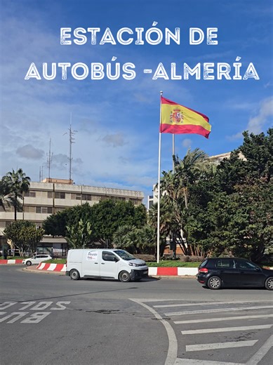 Autobuses en la estación de Almería