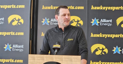 Tim Lester updates Iowa's QB race