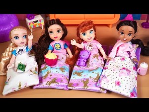 Elsa and Anna Toddlers Have a Sleepover
