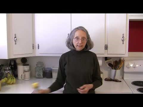 Easy Way to Liquify Crystallized Honey