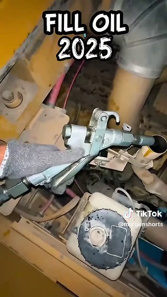 Best Evolution of Oil Filling Methods for Heavy Equipment