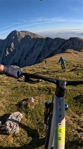 El Día Mundial de la Bicicleta es el momento perfecto para encender tu #GoPro y compartir la alegría de pedalear. ¿Qué significa la bicicleta para ti en una palabra? ¡Déjala en comentarios! 📹: @anzekofjac #GoProPe #GoProHERO13 Black #GoProBike #DíaMundialdelaBicicleta #Bicicleta #DíaDeLaBicicleta | Gopro Perú