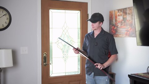 Threshold Ramps for Doorways 40'' L Floor Transition Strip Self-Adhesive 4/5" Rise Ramps for Wheelchairs for Home, Rubber Door-Threshold for Home Steps(Black)