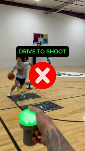 Training intention responsiveness means teaching players to stay locked into their primary move but still be ready to adjust if the game demands it. We challenge players by using “Intention Triggers”, distractions players must ignore while staying sharp and precise. It’s all about sharpening decision-making under pressure. | Zach Leach