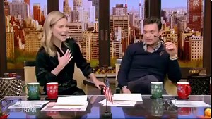 8.9K views · 78 reactions | Today on Live with Kelly and Ryan, Kelly and Ryan talk about the 6abc Dunkin' Thanksgiving Day Parade airing nationally on Hulu for the first time this year! Plus Kelly shares her memories from the parade. Will you be joining us tomorrow on the Parkway? You can also watch the parade on 6abc.com or wherever you stream 6abc. #6abcTDP | 6abc Action News | Facebook