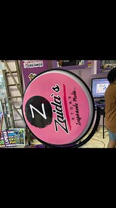 🎨✨ ¡JC Graphics, donde encuentras de TODO! ✨🎨 Nuevos modelos de Lápidas, ver todo el video. 📌 Servicios: 🖼️ Gigantografías 📜 Banners ⚰️ Lápidas 🚗 Rotulación vehicular 👕 Estampados ¡y mucho más! 💲 ¡Los mejores precios del mercado! 📍 Estamos en Vinces, Calle Bolívar y Córdova, al lado de la librería Felipito. Visítanos y dale vida a tus ideas! | Camaleón Tv