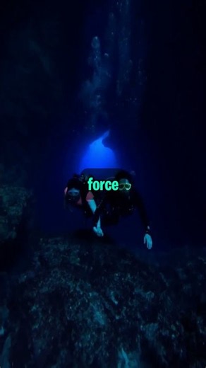 The Creepy Reason Arctic Sea Ice Moves So Strangely #shorts #abyssalfacts #ocean