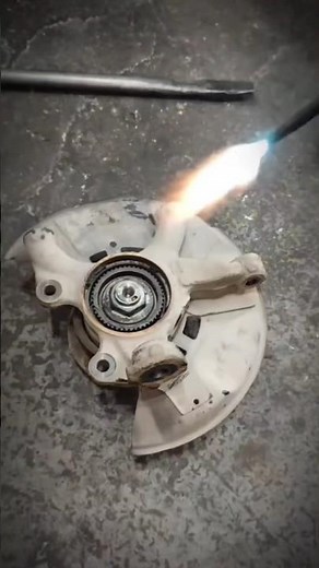 How to change front wheel bearing #automobile #usa #mechanic #shortsfeed