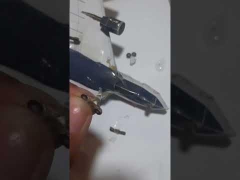 A380 landing gear replacing tutorial #airbusa380 (my first vid!)