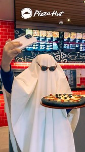 8.5K views · 739 reactions | HALLOWEEN SPECIAL PIZZA худалдаанд гарлаа! Хүссэн дүрдээ хувираад Пицца Хат руу маршш 履 #Halloween | Pizza Hut | Facebook