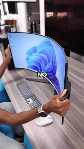 A bendable monitor!
