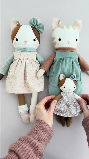 Make a kitten or a whole cat family with my new sewing pattern 🐱💕 #sewing #handmadedoll #kitten