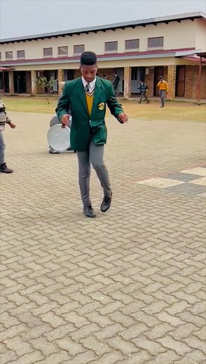 Dance Like a Pro with Sjebha Dance Moves