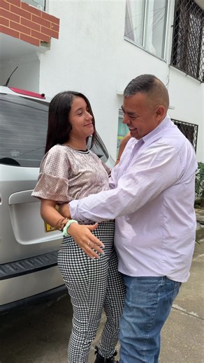 Cuando tu hija es interesada: Humor y Comedia