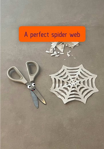Creative Halloween Spider Web Paper Crafts