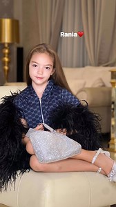 Rania🤍 | Valentina Pelinel Page