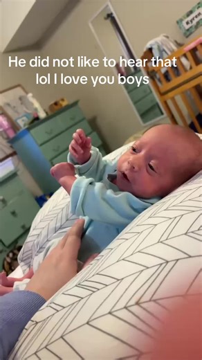 Kids' Reaction to Early Eviction Laughter