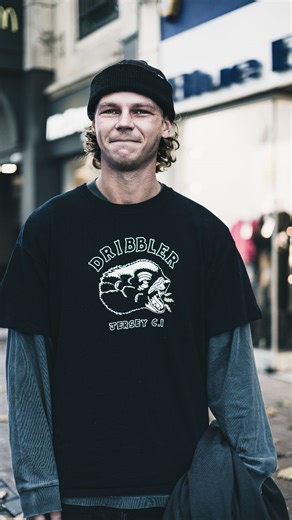 2.9K views · 12 reactions | Such a chilled guy! Amazing stranger portrait from the streets of Cardiff #strangerportrait #spontaneousportraits #documentthestreets | Tom Wilkins Photography | Facebook